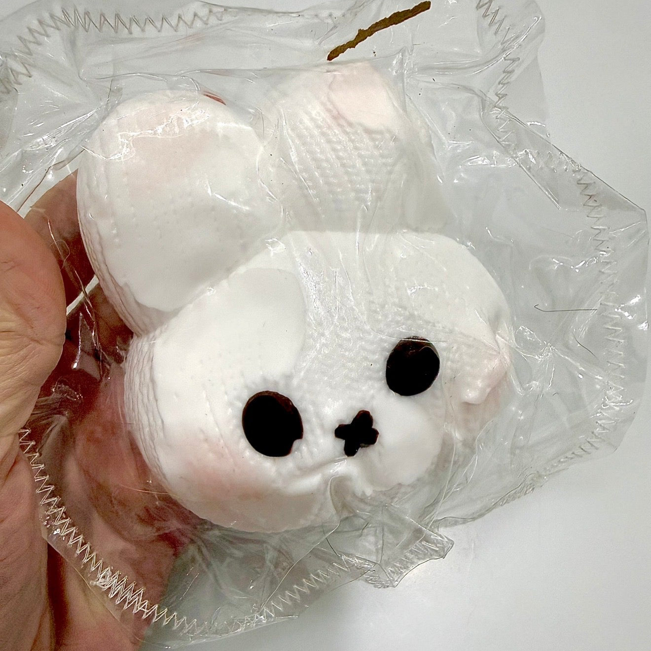Crochet Bunny- creamy Taba