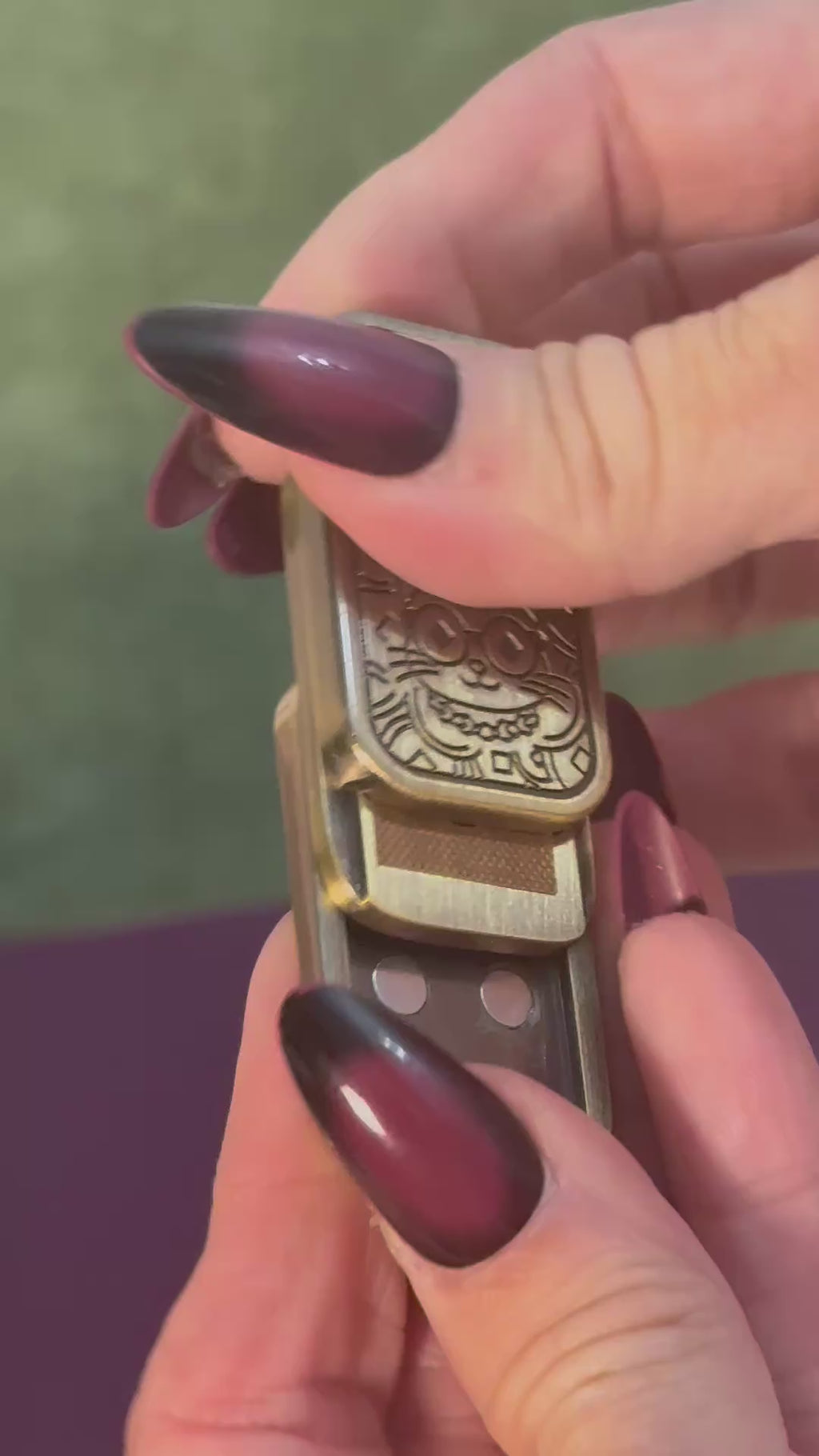 Lucky cat fidget slider (top pick!)